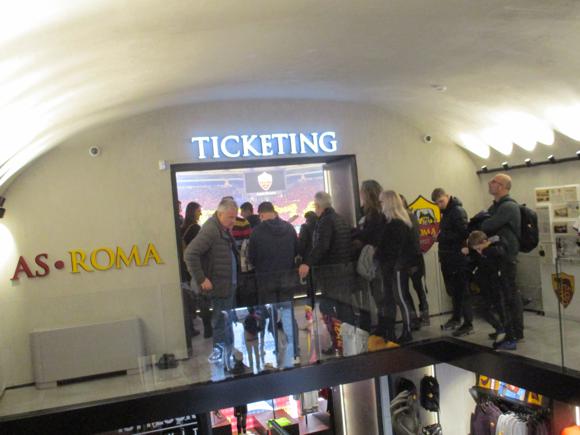 AS Roma tickets/Peterjon Cresswell