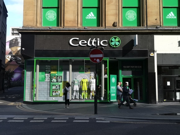 Celtic shop, Argyle Street/Simone Pirastu