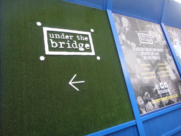 Under The Bridge/Peterjon Cresswell