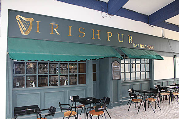 Irish Pub/Chris Littleford