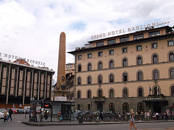 Grand Hotel Baglioni Firenze/Peterjon Cresswell