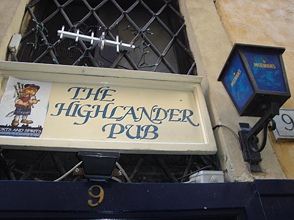 Highlander Pub/Peterjon Cresswell