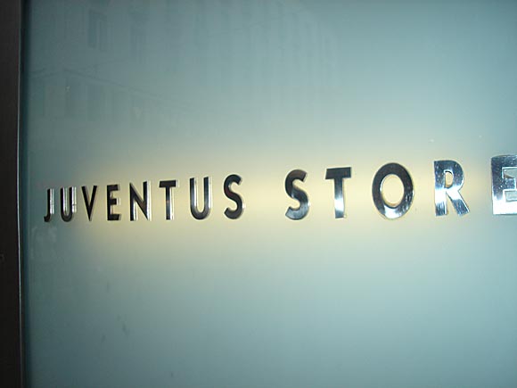 Juventus Store, city centre/Peterjon Cresswell