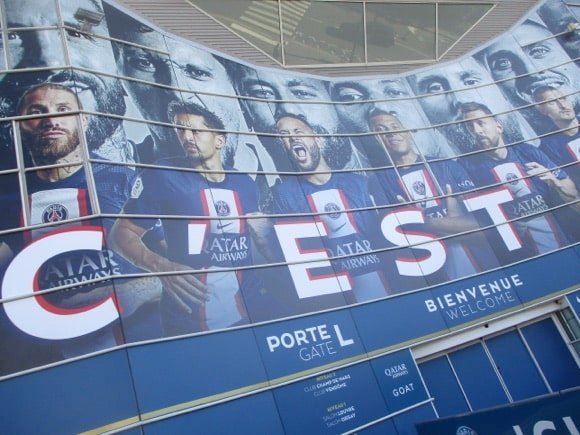 Parc des Princes/Peterjon Cresswell