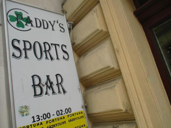 Paddy's Sports Bar/Peterjon Cresswell