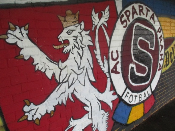 Sparta Prague mural/Peterjon Cresswell
