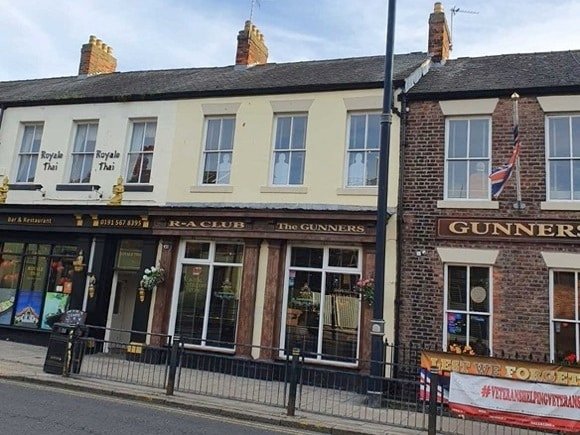 The Gunners/Colin Young