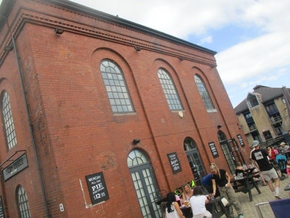 The Pump House/Peterjon Cresswell