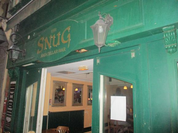 Snug & Cellar/Peterjon Cresswell