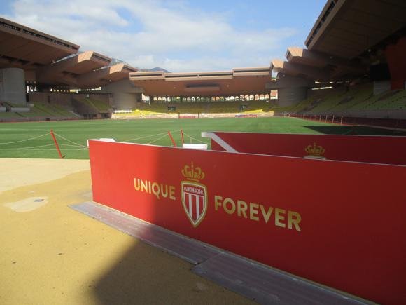 Stade Louis II/Peterjon Cresswell