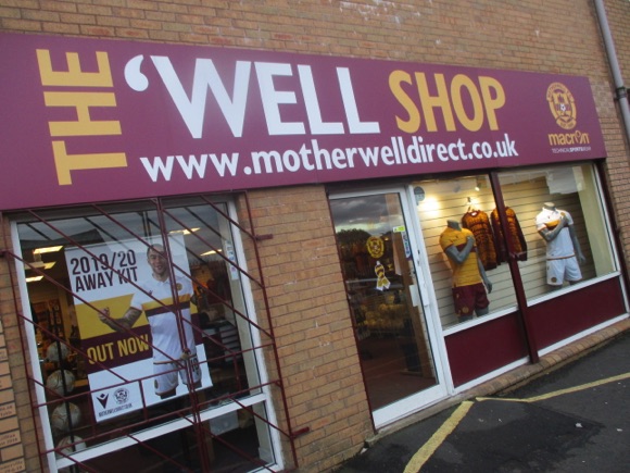 'Well Shop/Peterjon Cresswell