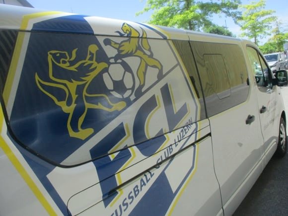 FC Luzern team bus/Peterjon Cresswell