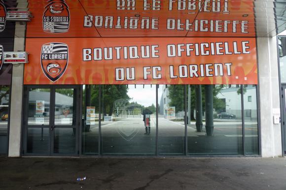 FC Lorient shop/Jean-Christophe Hémez