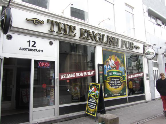 The English Pub/Mark Asch