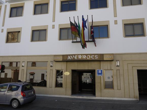 Hotel Averroes/Harvey Holtom