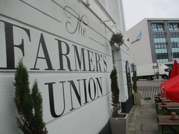 The Farmer's Union/Peterjon Cresswell