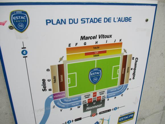 Stade de l'Aube stadium plan/Peterjon Cresswell