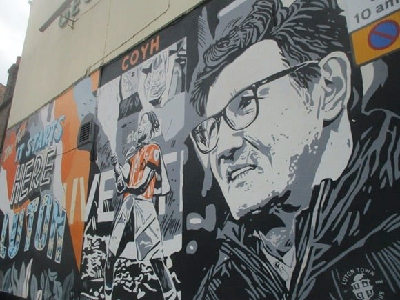 Welcome to Luton/Peterjon Cresswell