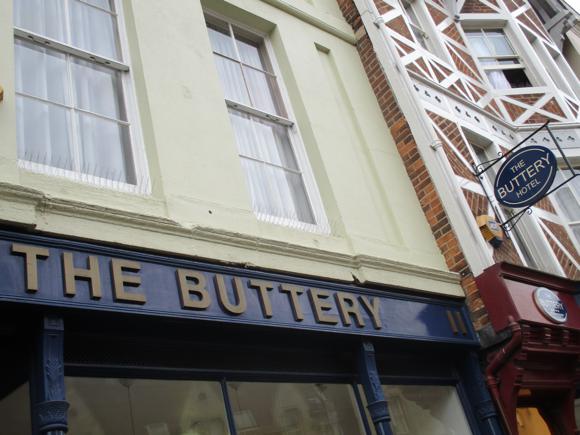 The Buttery/Peterjon Cresswell