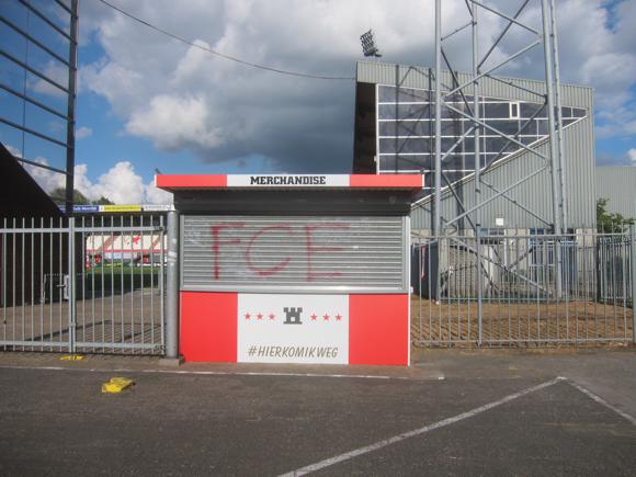 FC Emmen shop/Kate Carlisle