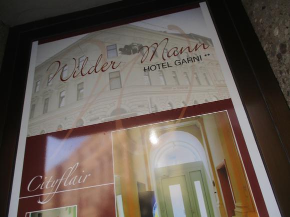 Wilder Man Hotel Garni/Peterjon Cresswell