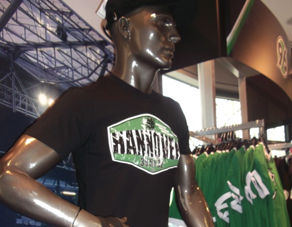 Hannover 96 FanShop/Peterjon Cresswell