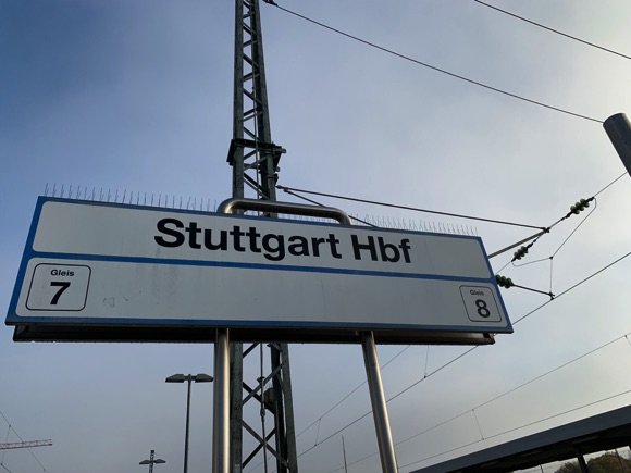 VfB Stuttgart transport/Alan Deamer
