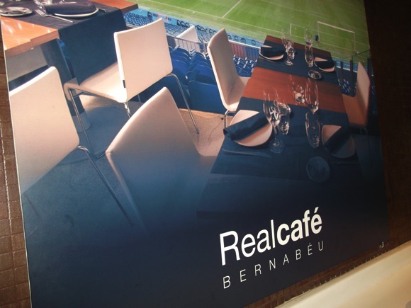 Realcafé/Peterjon Cresswell