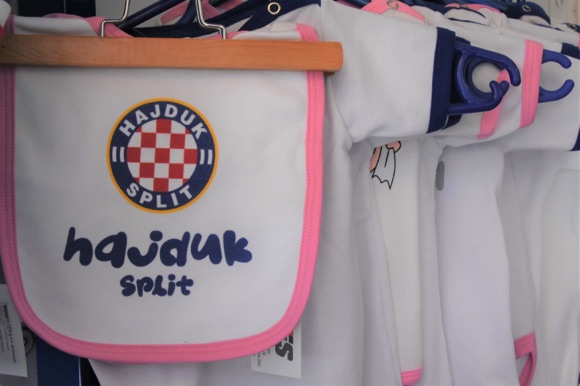 Moj Hajduk shop/Matt Walker