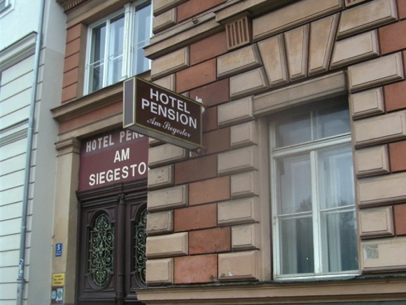 Hotel Pension am Siegestor/Meret Graf