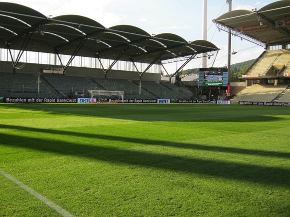Gerhard-Hanappi-Stadion/Andy Clark