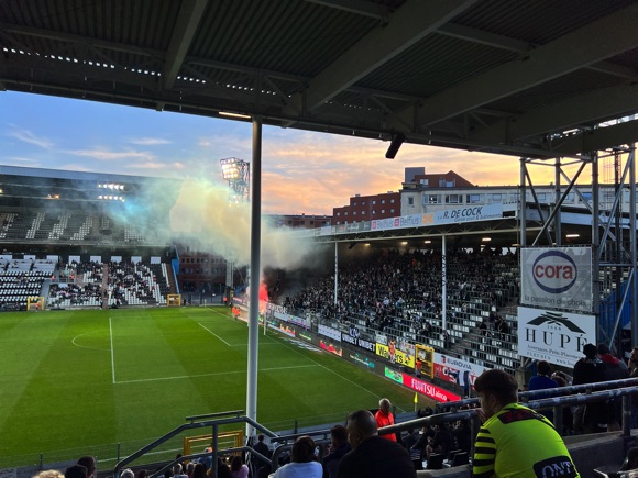 Stade du Pays de Charleroi/Alan Deamer