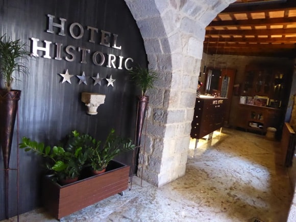 Hotel Històric/Harvey Holtom