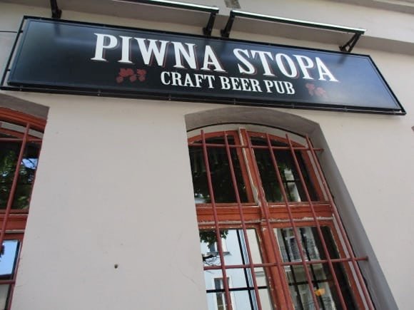 Piwna Stopa/Peterjon Cresswell