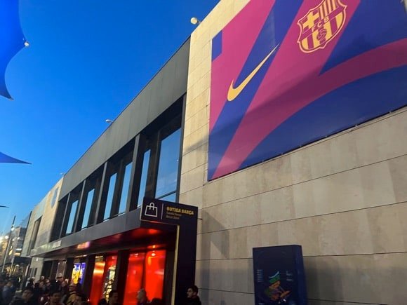 Barça Store/Joe Stubley