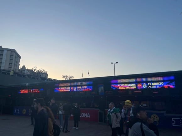 FC Barcelona tickets/Joe Stubley