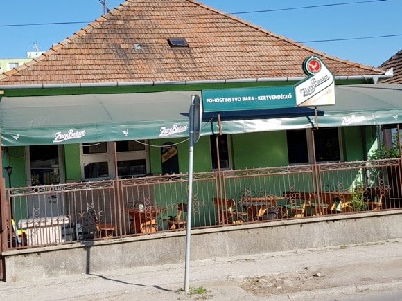 Pohostinstvo Bara-Kertvendéglő/Peterjon Cresswell