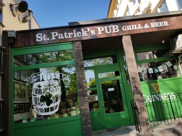 St Patrick's Pub/Peterjon Cresswell