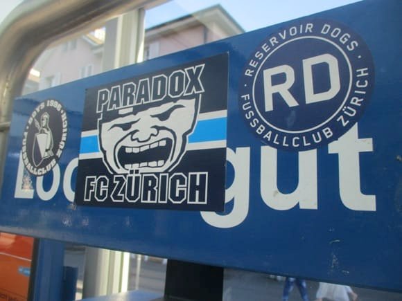 FC Zürich sticker/Peterjon Cresswell