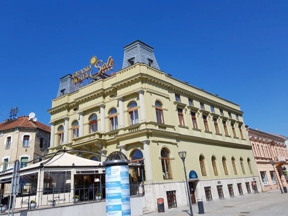 Grand Hotel Sole/Peterjon Cresswell