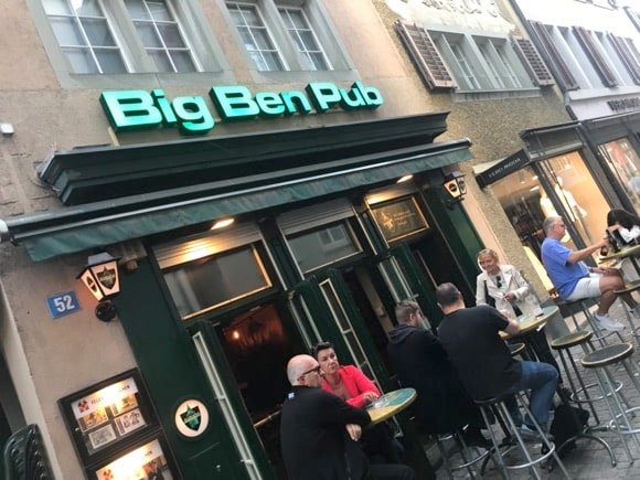 Big Ben Pub/Peterjon Cresswell