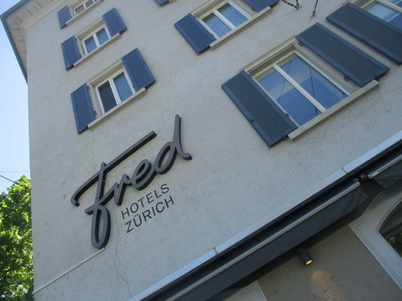 Fred Hotel Zürich Hauptbahnhof/Peterjon Cresswell