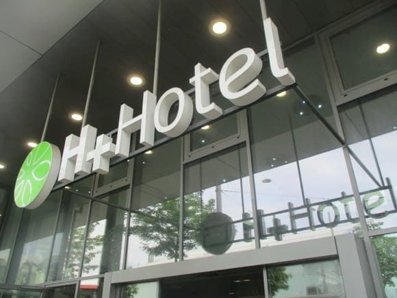 H+ Hotel Zürich/Peterjon Cresswell