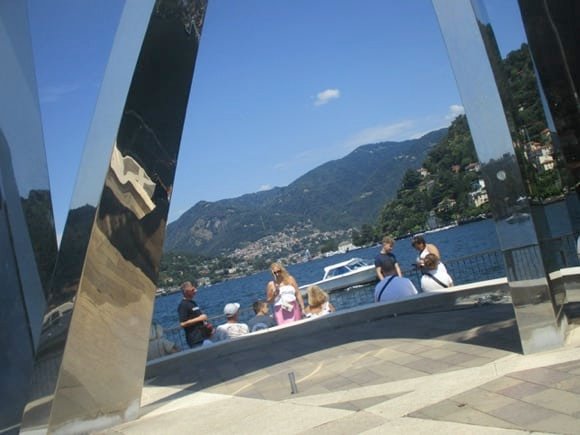 Welcome to Como/Peterjon Cresswell