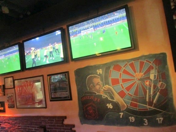 Anfield Pub/Peterjon Cresswell