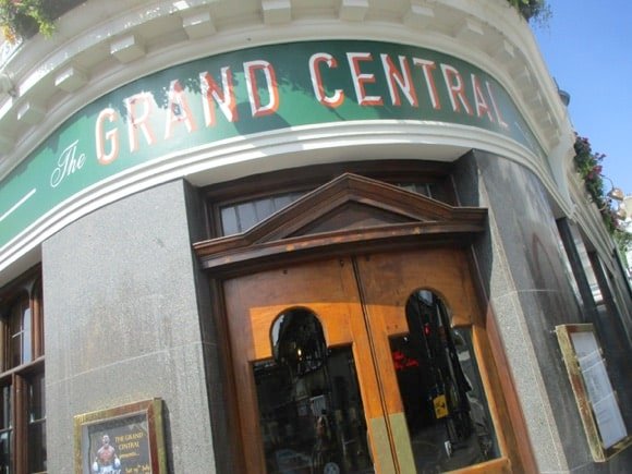 Grand Central/Peterjon Cresswell