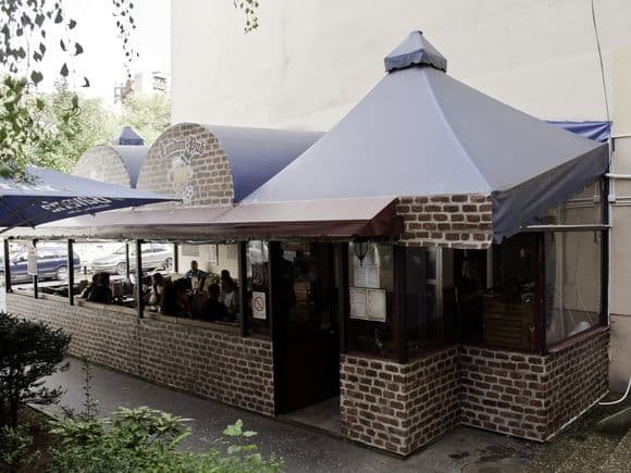Old London Pub/Dejan Golić