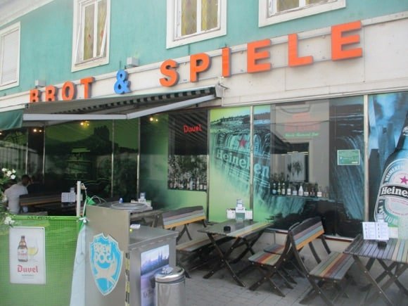 Brot & Spiele/Peterjon Cresswell