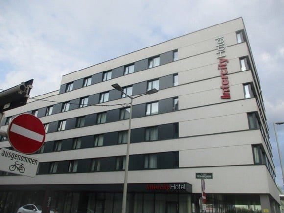 IntercityHotel Graz/Peterjon Cresswell