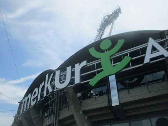 Liebenauer Stadion/Peterjon Cresswell